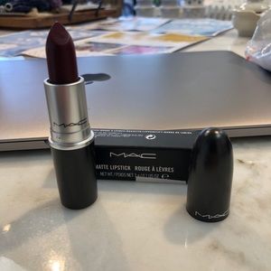 MAC lipstick in diva